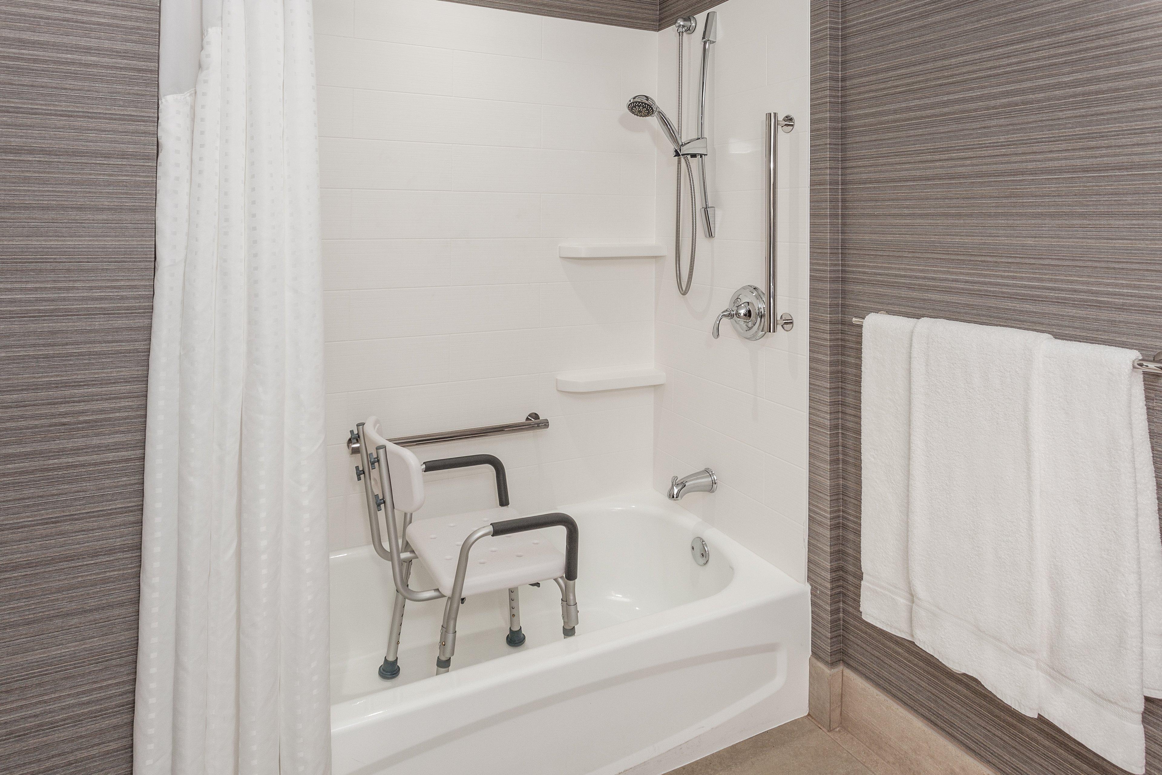 Holiday Inn Express Hotel & Suites East End By Ihg Riverhead Exteriér fotografie