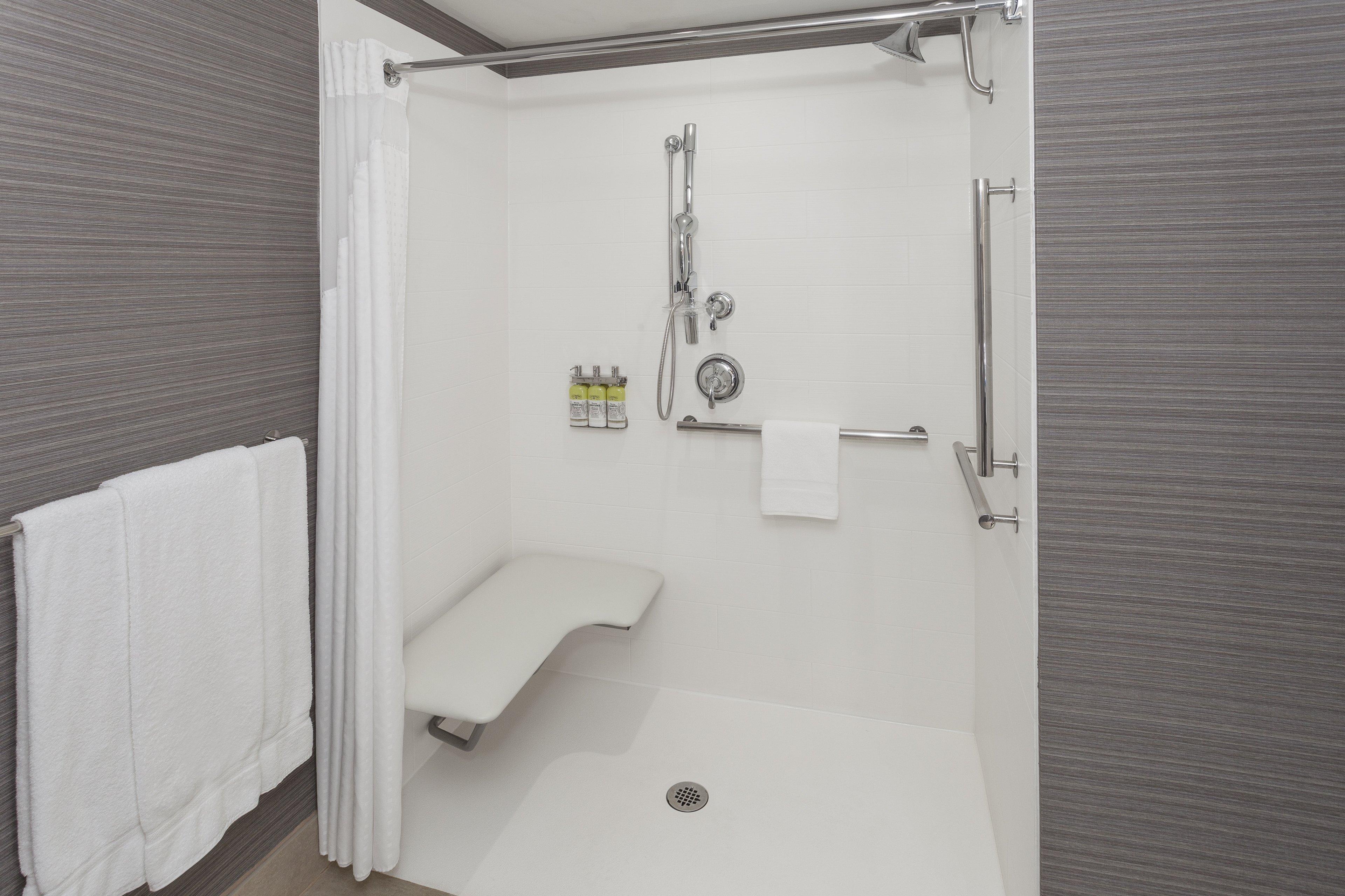 Holiday Inn Express Hotel & Suites East End By Ihg Riverhead Exteriér fotografie