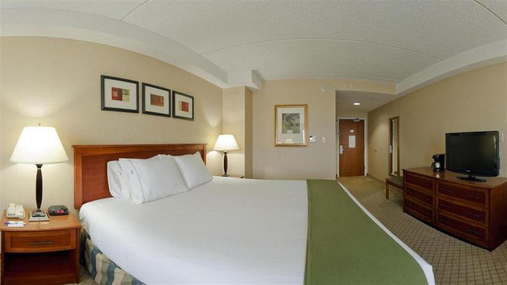 Holiday Inn Express Hotel & Suites East End By Ihg Riverhead Exteriér fotografie